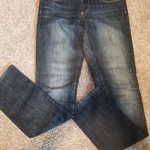 Paige skyline Jean's 25